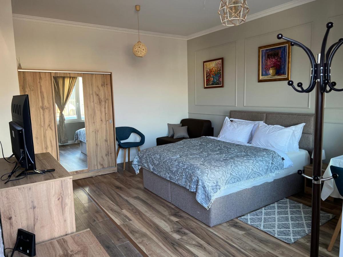 Elegant And Cozy Room Araks Kostinbrod Экстерьер фото